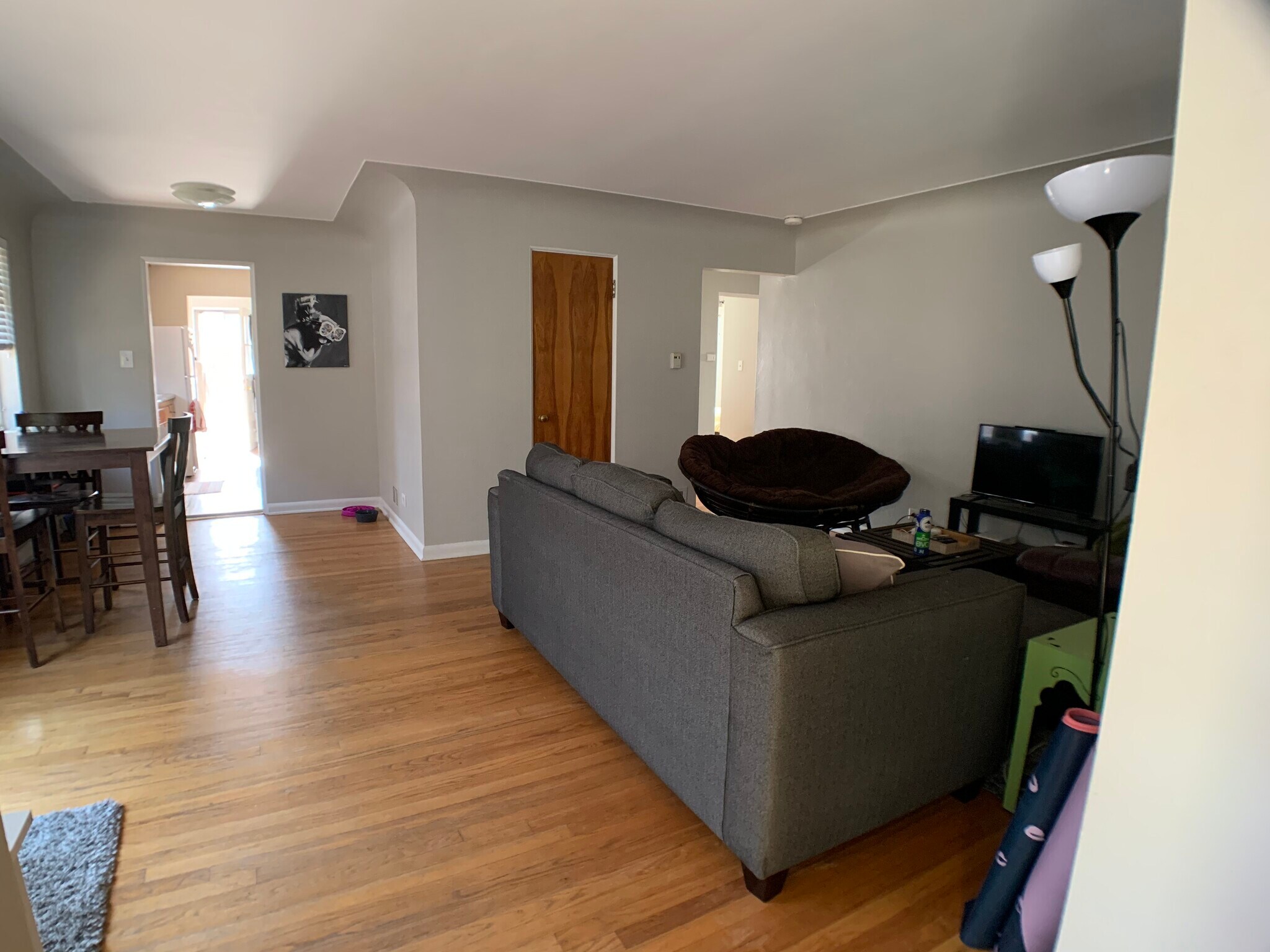 Building Photo - 727 Clermont St