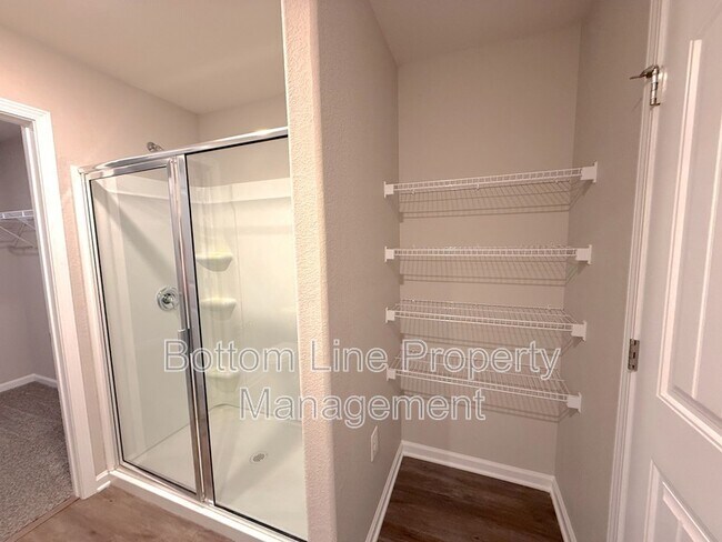 Building Photo - 9132 Creedmore Hills Dr