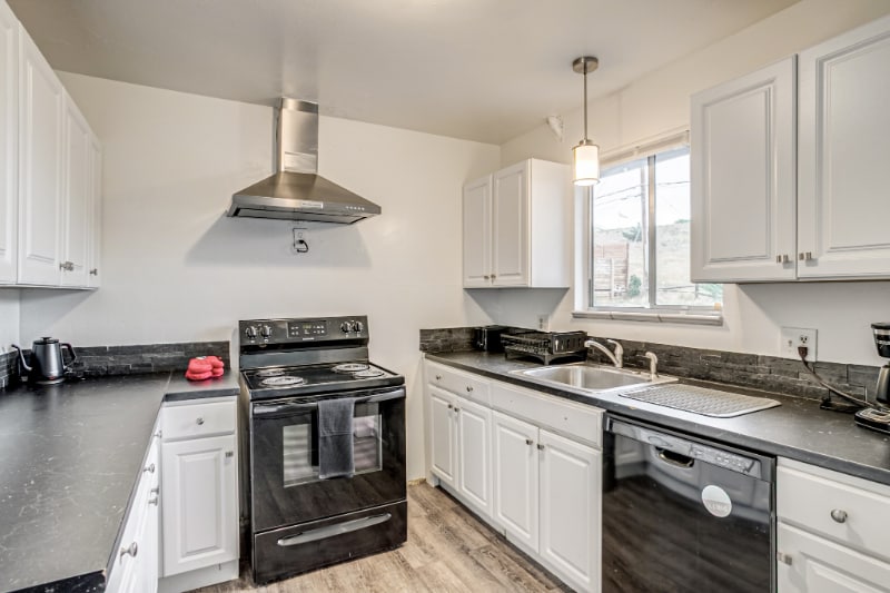 Building Photo - 1320 Youngfield St