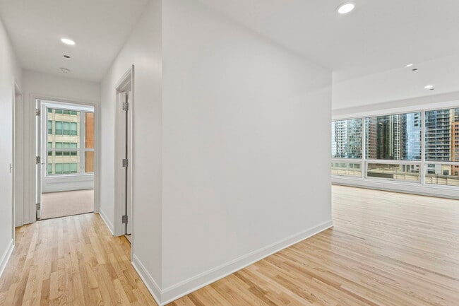 Building Photo - 415 E North Water St