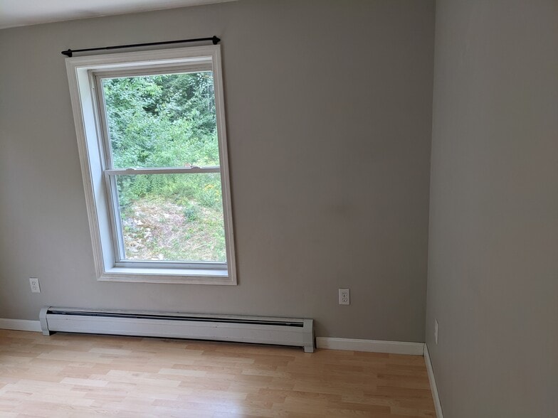 Bedroom (Larger) 2 - 1 Chloe Dr