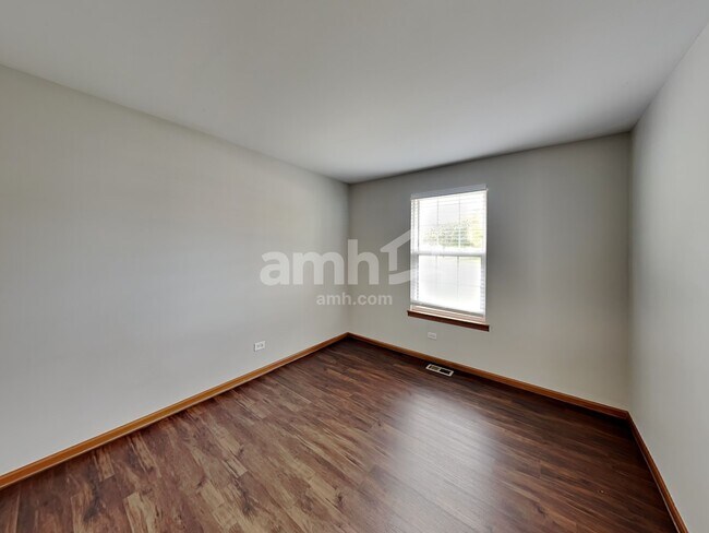 Building Photo - 1304 Partridge Dr