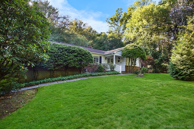 Building Photo - 2180 Cross Hwy