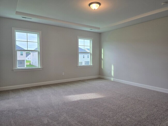 Building Photo - Brand New 4 Bedroom 3 Bathroom Single Fami...