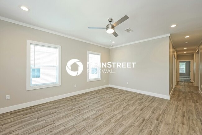 Building Photo - 4 Bedroom Pet-Friendly Home in San Antonio...