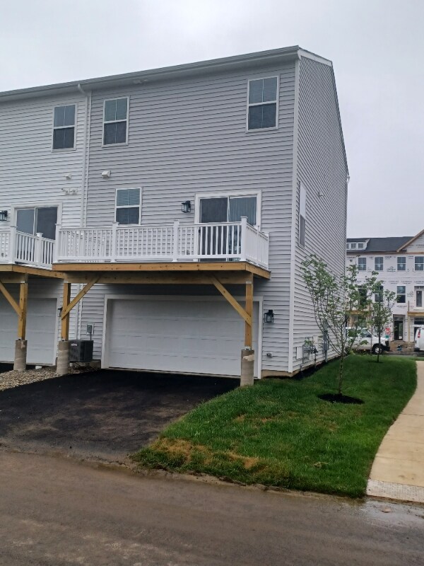 Building Photo - 4727 Franklin Cir
