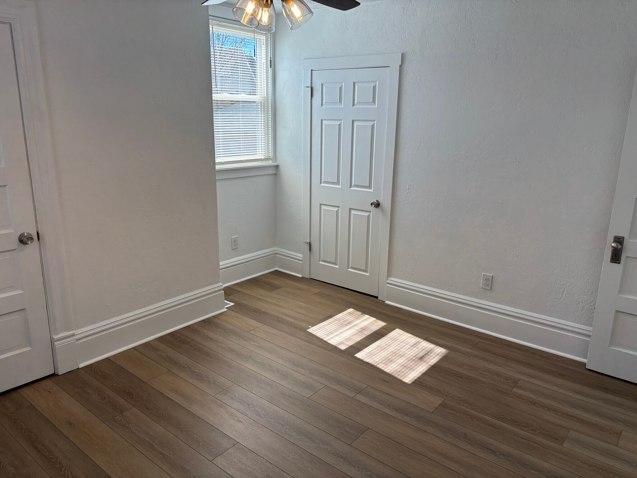 Building Photo - 432 North Ave