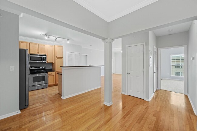 Building Photo - 1251 Strassner Dr