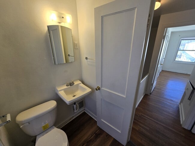 Building Photo - 235 Madison St