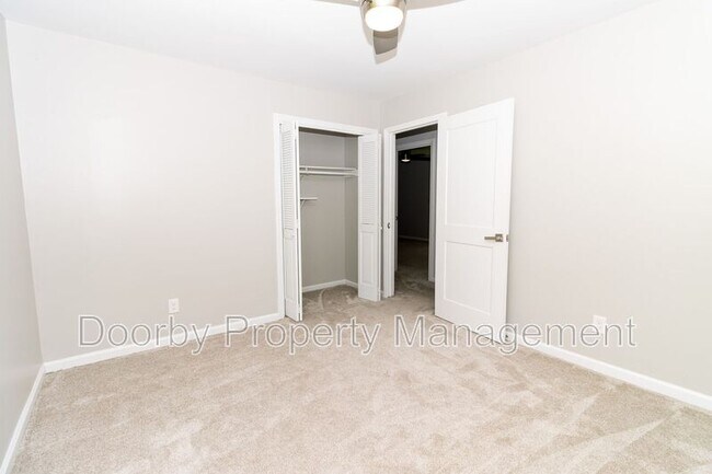 Building Photo - 1313 Timbercrest Ln