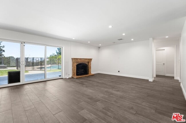 Building Photo - 22405 Calipatria Dr
