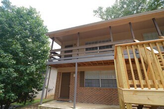Building Photo - 2517 Old Bainbridge Rd