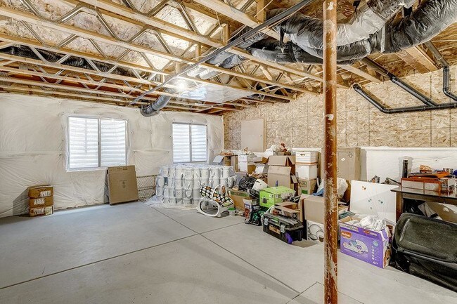 Building Photo - 9240 E 107th Pl