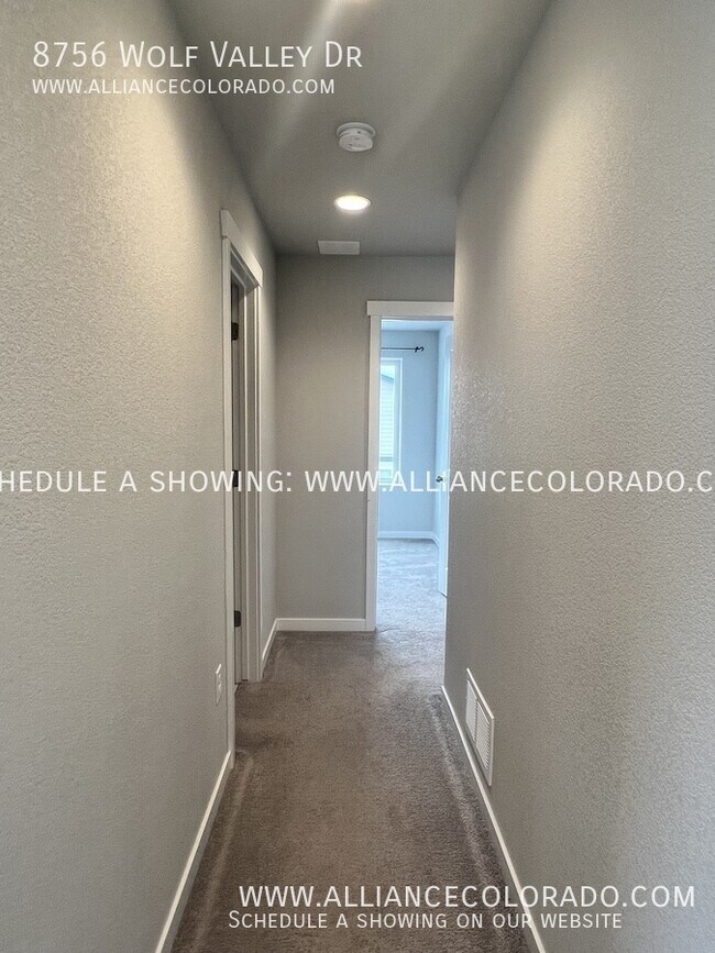 Building Photo - 8756 Wolf Valley Dr.