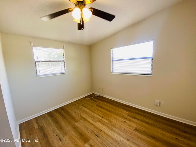 Building Photo - 11303 Americana Ln