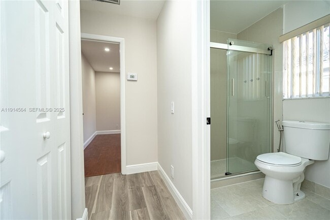 Building Photo - 1592 Salerno Cir