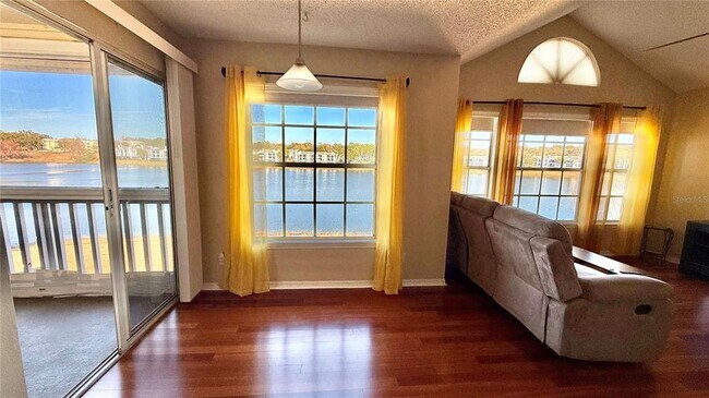 Building Photo - 1065 S Hiawassee Rd