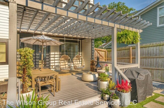 Building Photo - 4 br, 4 bath House - 2217B 11th Avenue South