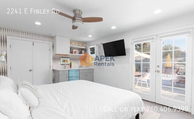 Building Photo - 2241 E Finley Rd