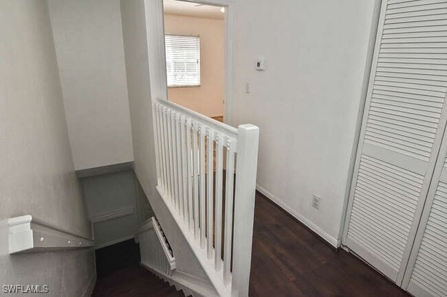 Building Photo - 10100 Poppy Hill Dr