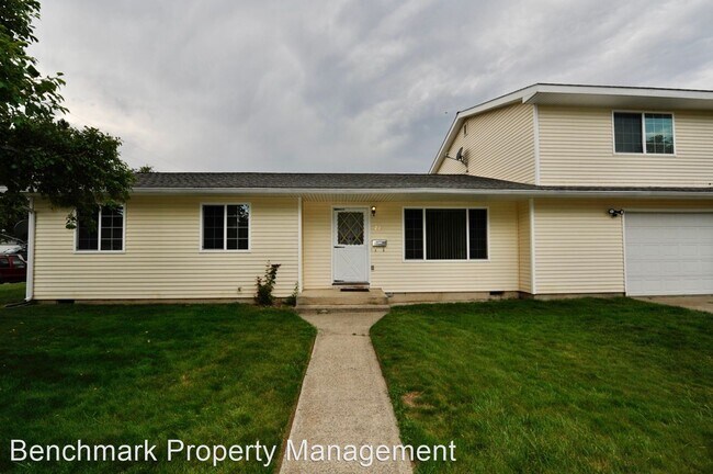 Building Photo - 4 br, 1 bath House - 224 S. 2nd Ave