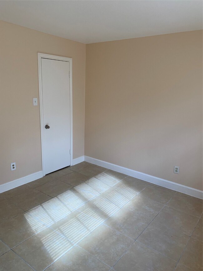 Building Photo - 5736 W Airport Blvd