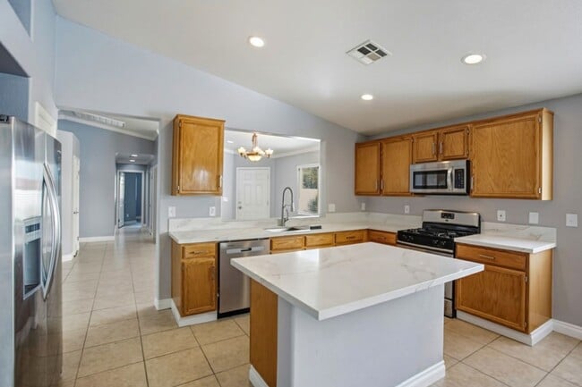 Building Photo - Beautifully Updated 3 Bedroom, Single Story North Las Vegas Home In Gated Community