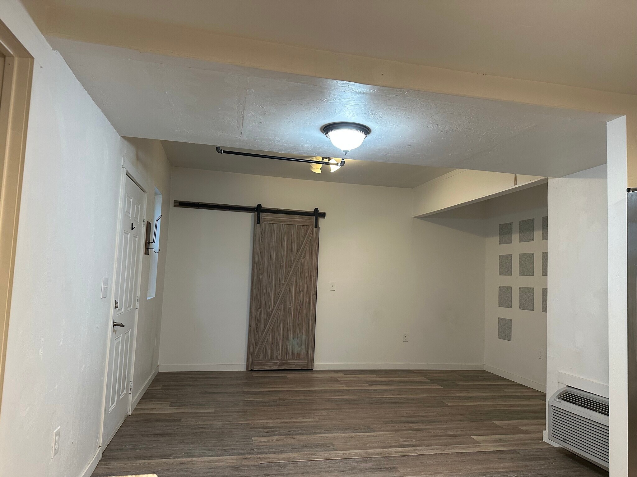 Building Photo - 1505 N 20th St