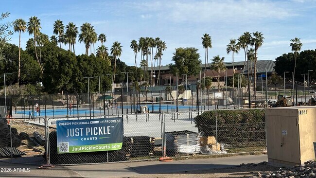 Building Photo - 19632 N 73rd Ave