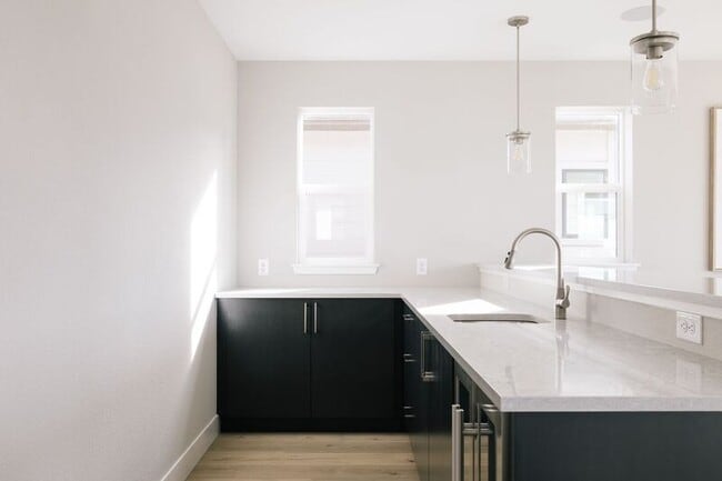 Building Photo - 6358 N Elmira Ct
