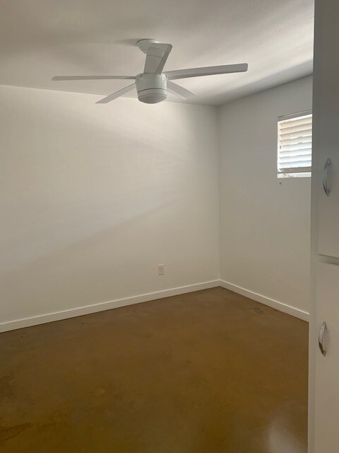 Building Photo - 746 W Turney Ave, Apt 6