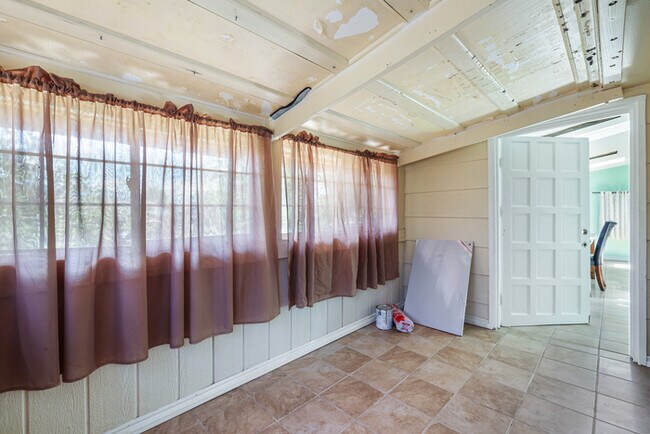 Building Photo - 2380 Middleton Ct