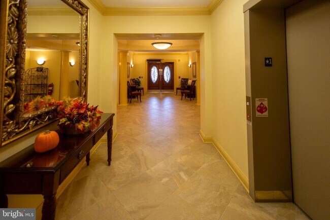 Building Photo - 8612 Fluttering Leaf Tr