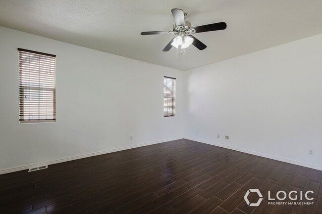 Building Photo - 7673 Decrescendo Dr