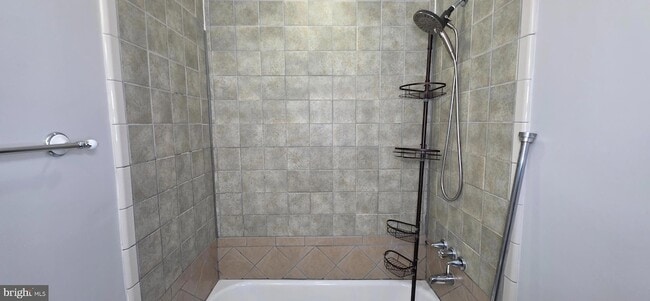 Building Photo - 6974 Knighthood Ln