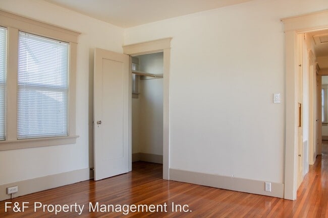 Building Photo - 3625-3639 Grape Street