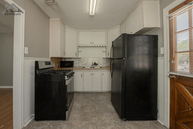 Building Photo - 3206 Grant St