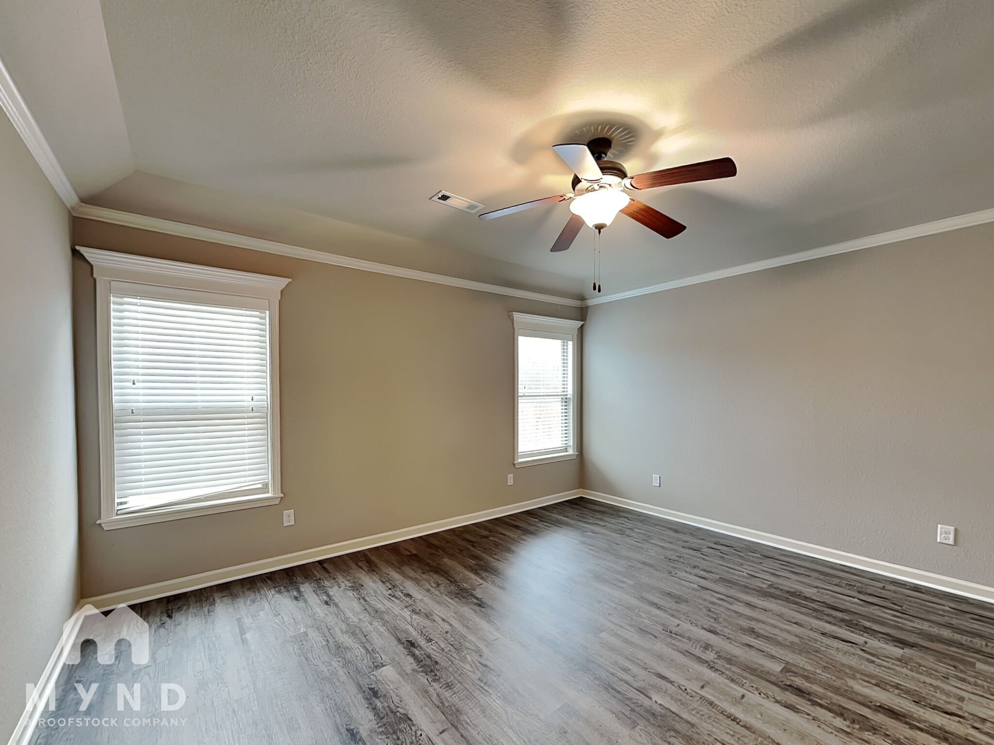 Building Photo - 113 Earnhardt Cir