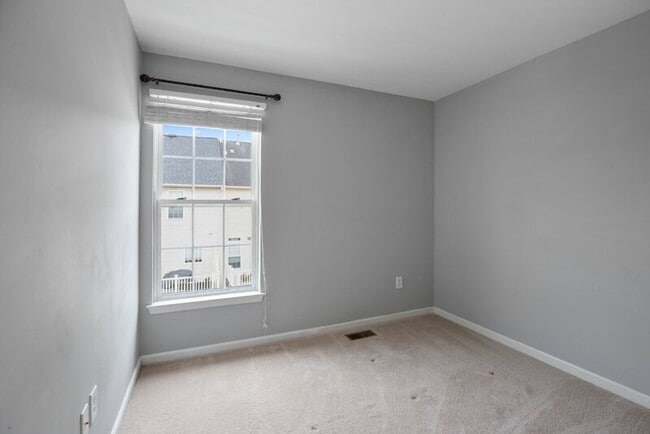 Building Photo - 5112 Key View Way