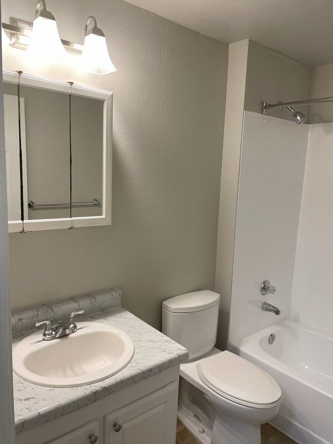 Floorplan - Redmond Park Apts