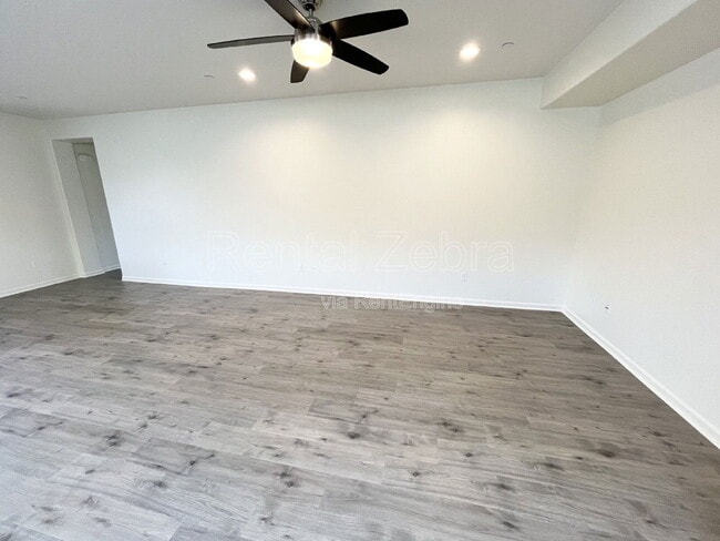 Building Photo - 4304 Strathmore Pl