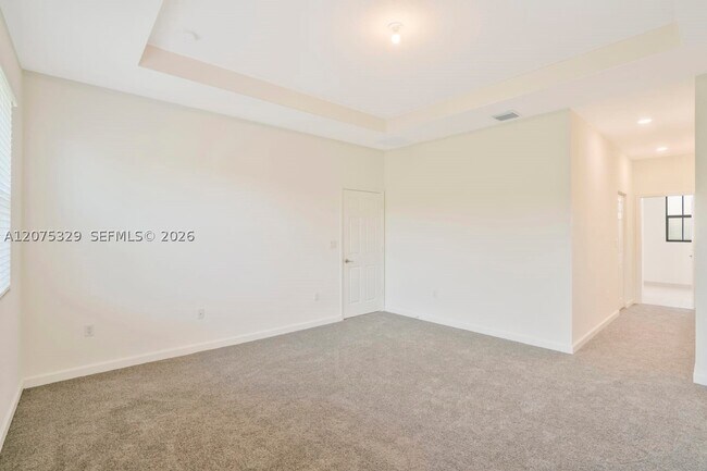 Building Photo - 1636 SW 29th St