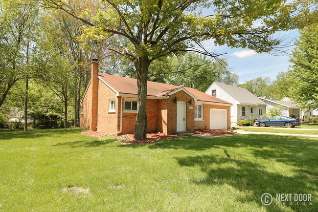 Building Photo - 392 Firwood St