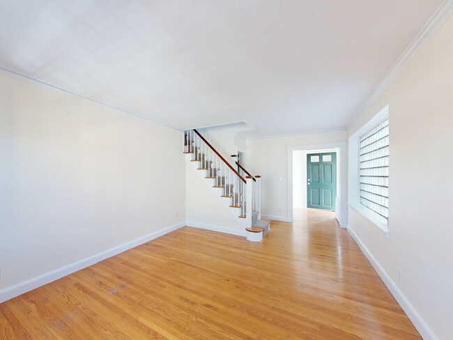 Building Photo - 4A Winchester Terrace