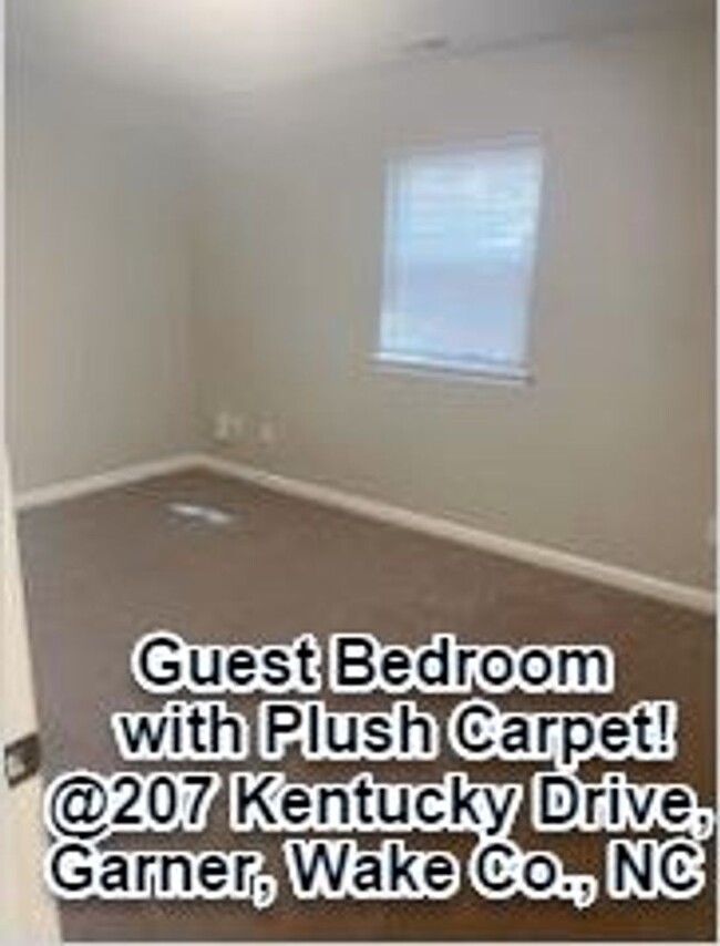 Building Photo - Beautifully Renovated 2 BR, 2 Full Bath Si...