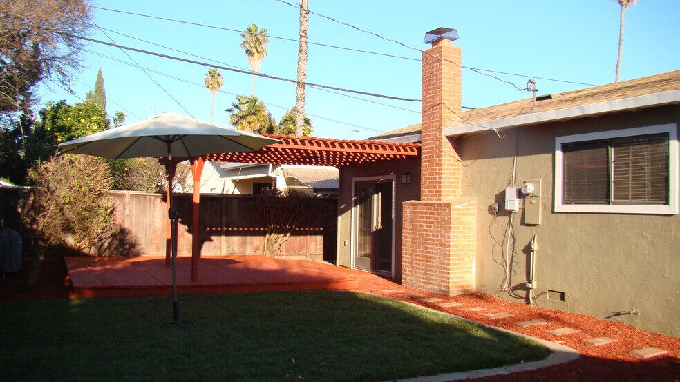 Building Photo - 5119 Silver Reef Dr