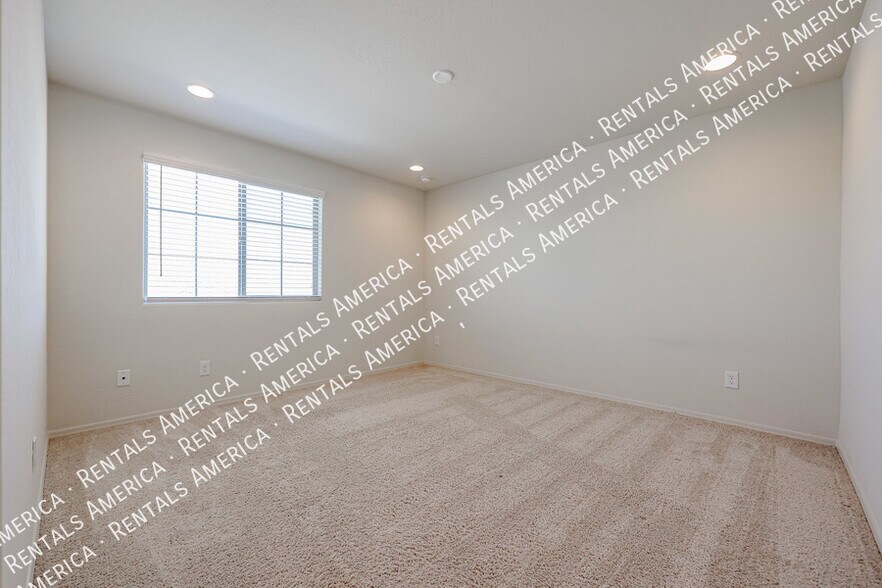 Building Photo - 25334 N 163rd Dr