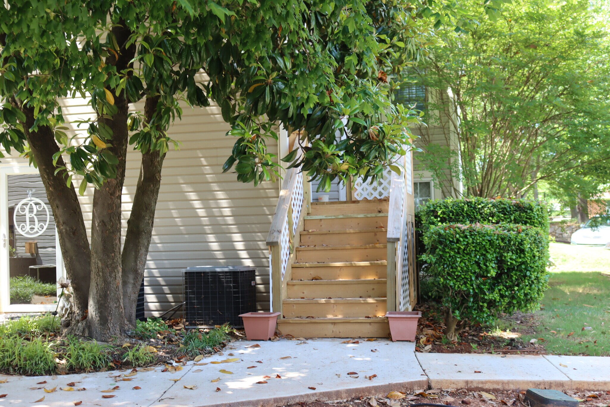 Building Photo - 1057 Stones Throw Dr NW
