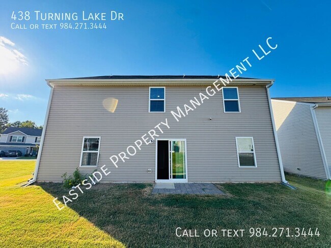 Building Photo - 438 Turning Lk Dr