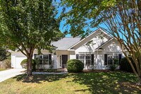 Building Photo - 3705 Arthur St